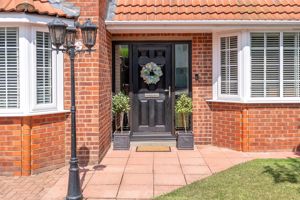 Photo 24- click for photo gallery